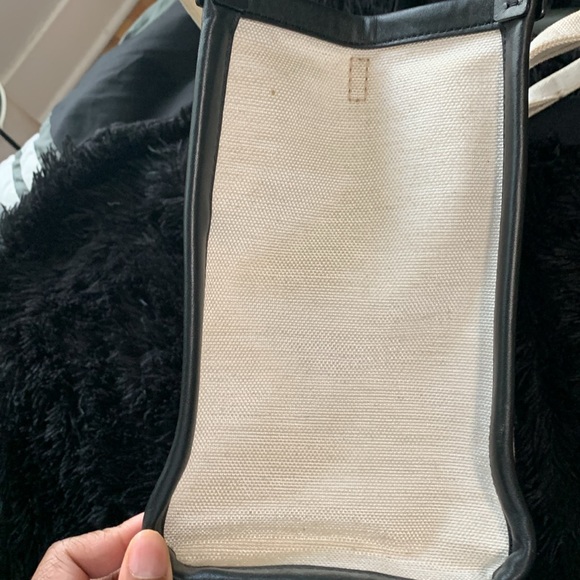 Marc Jacobs Tote Bag - Picture 4 of 9